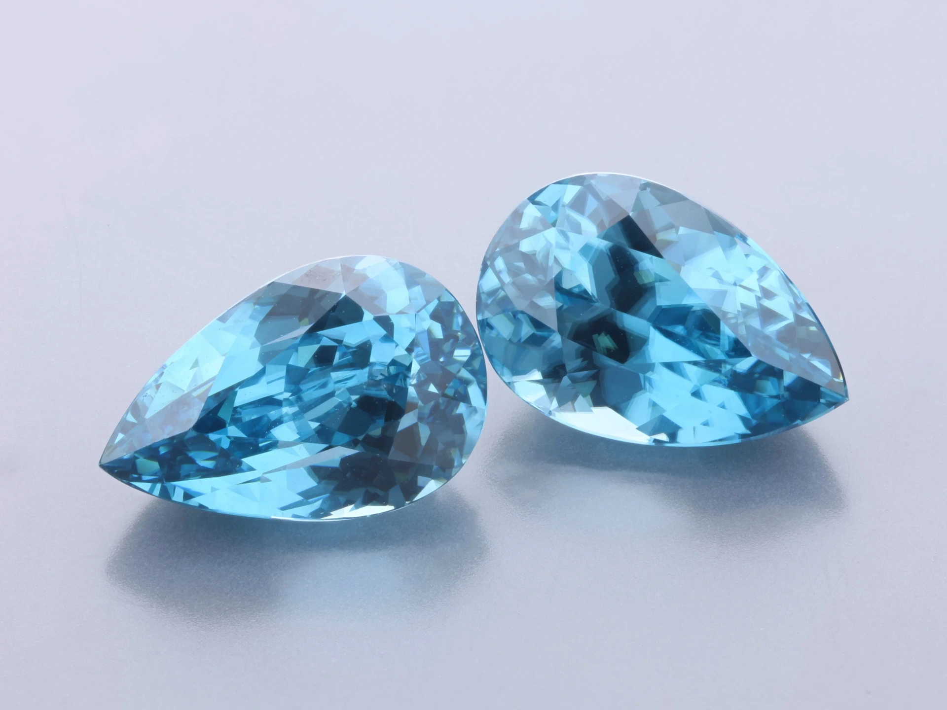 [WZPB1007X2] Blue Zircon 10.3x6.8mm Pear PAIR