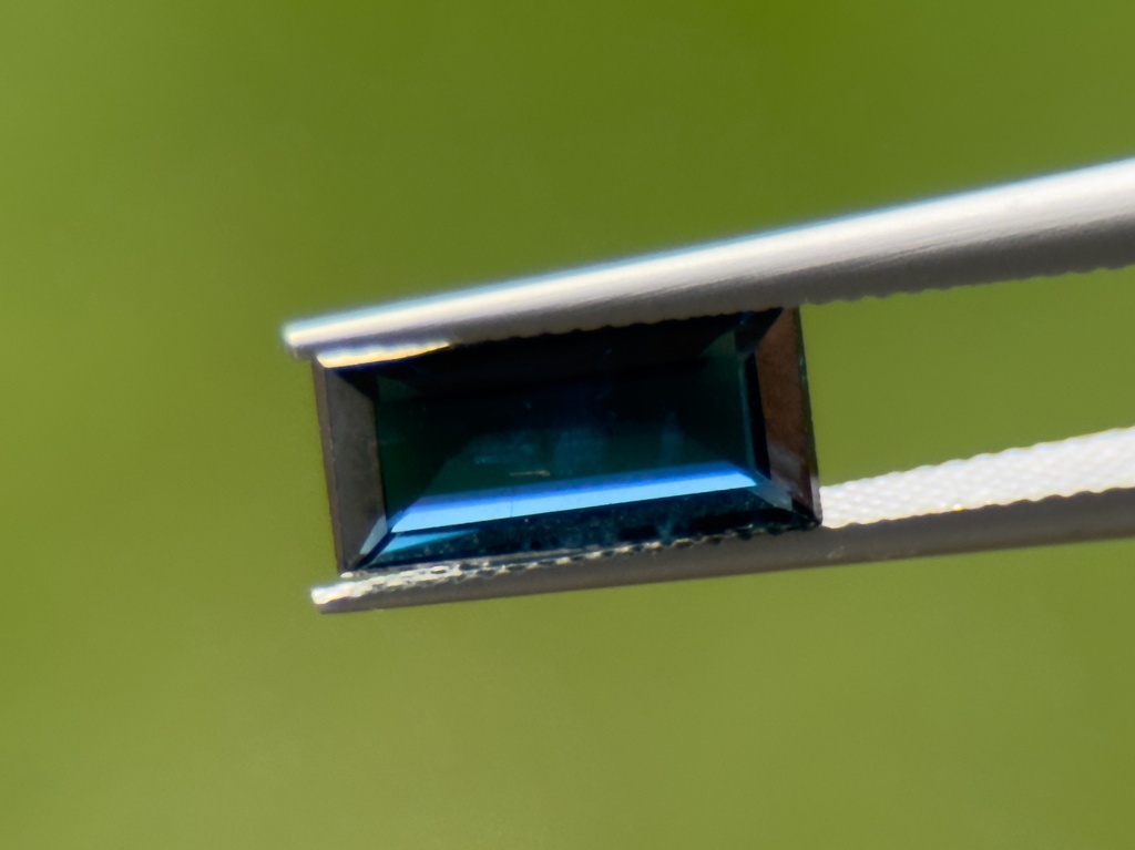 Australian Sapphire 9x4.4mm Baguette Dark Blue