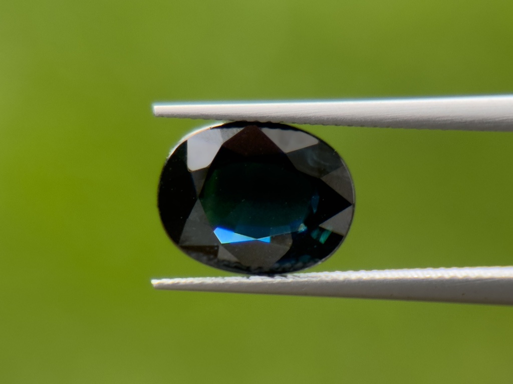 Australian Sapphire 10.2x8.1mm Oval Dark Blue
