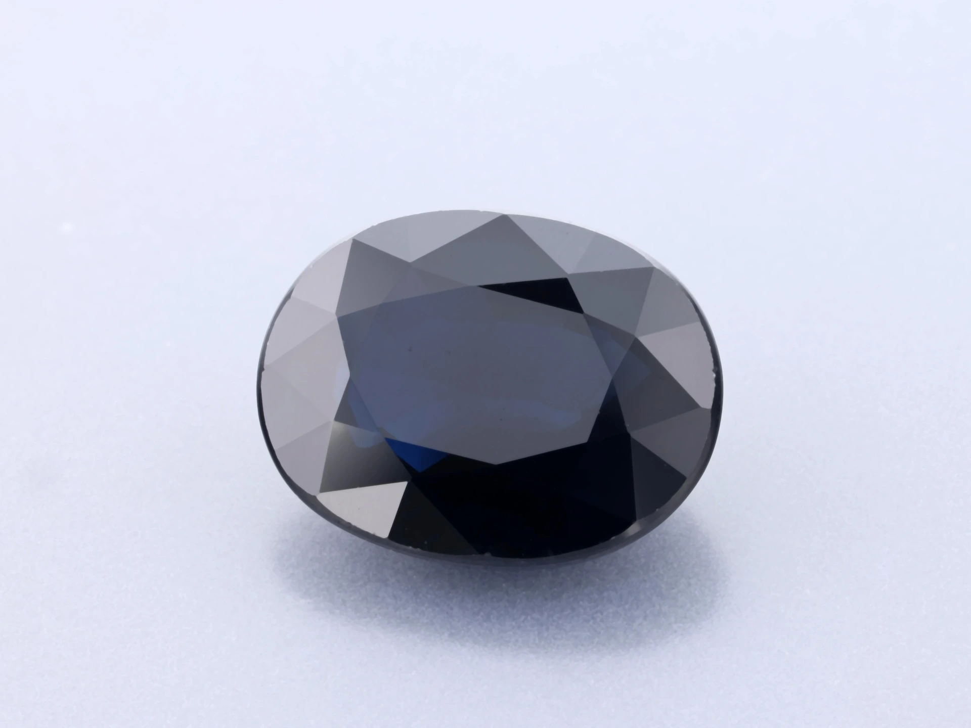 [SAVB0907X17] Australian Sapphire 9x7mm Oval Dark Blue
