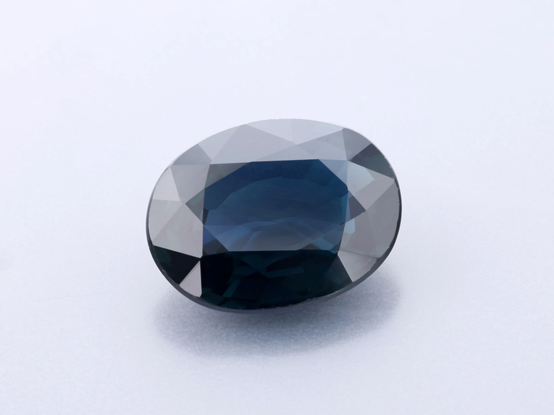 [SAVB0907X29] Australian Sapphire 9x7mm Oval Dark Blue