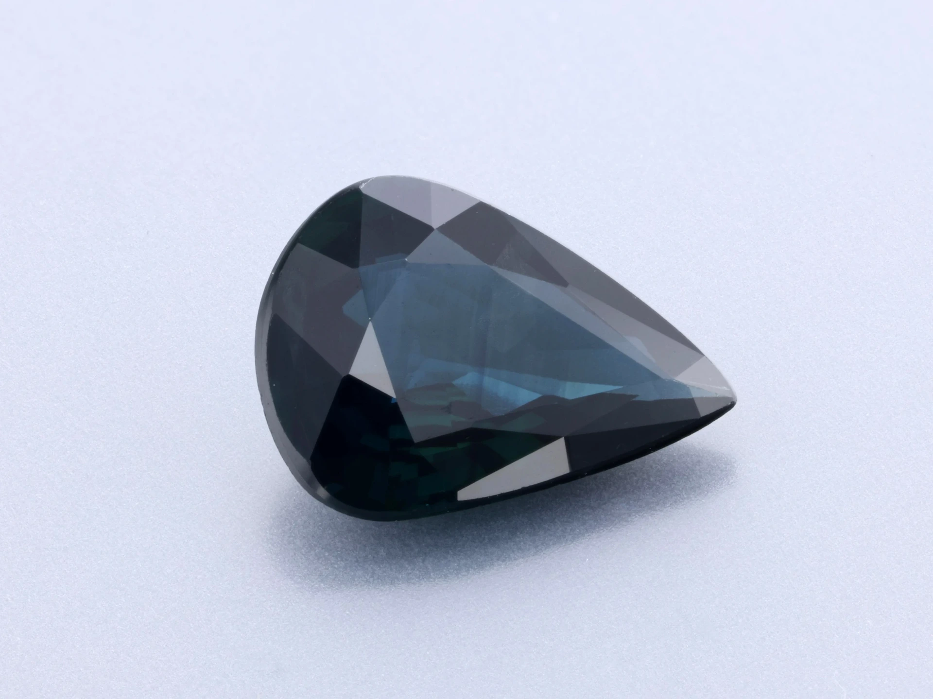 [SAPB0907X6] Australian Sapphire 9x6.7mm Pear Shape Dark Blue