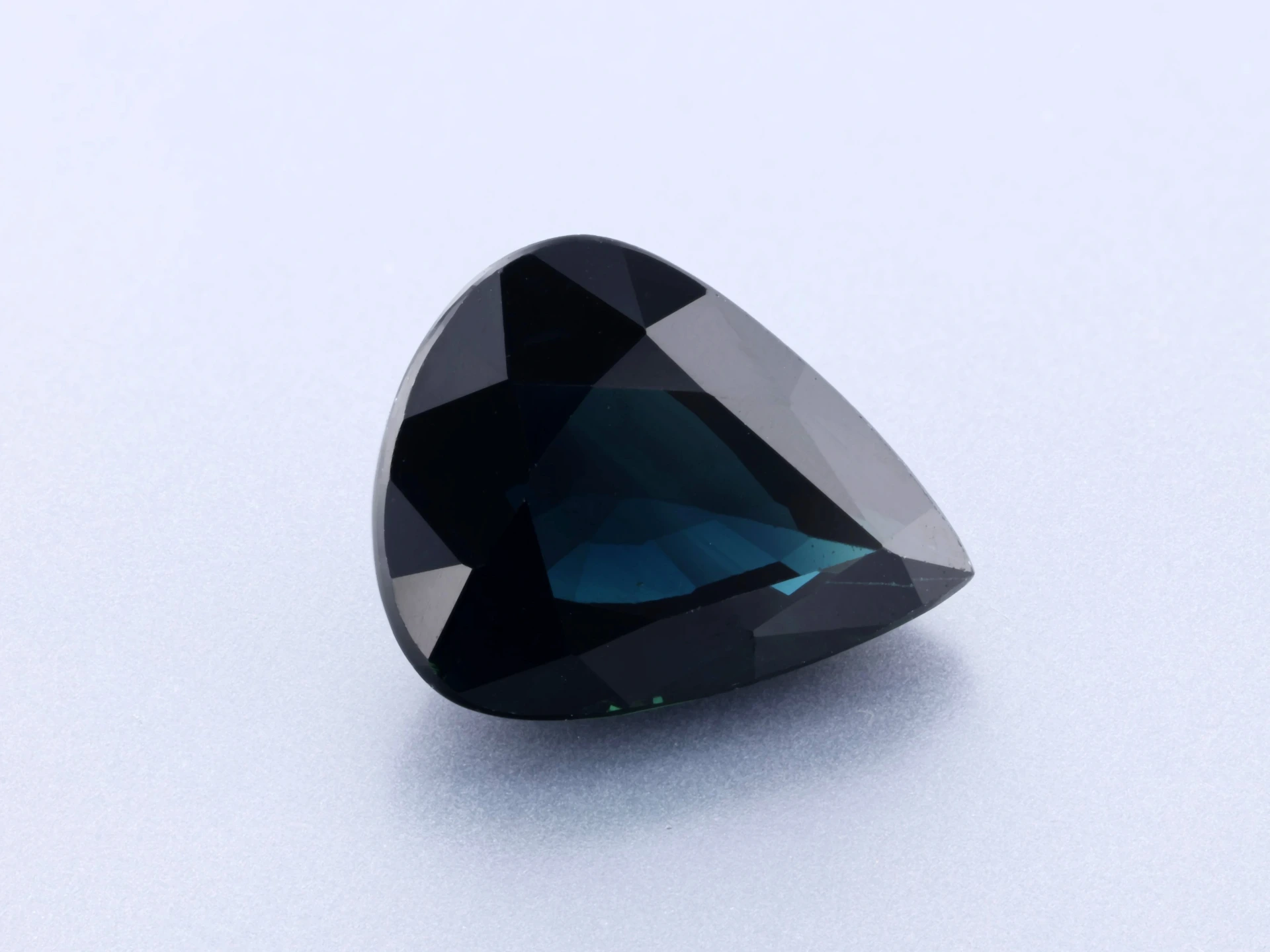 [SAPB1008X5] Australian Sapphire 9.9x7.9mm Pear Shape Dark Blue