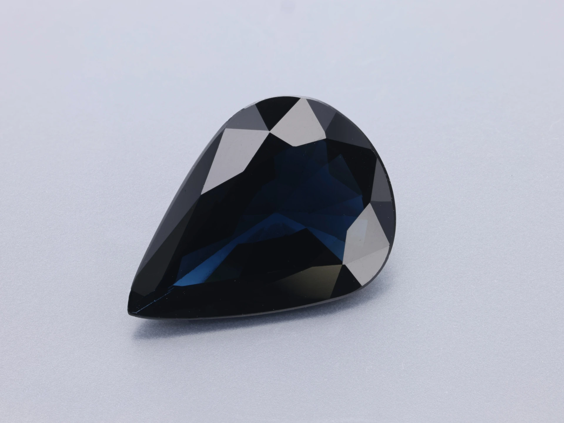 [SAPB1410X1] Australian Sapphire 14.15x10.32mm Pear Shape Dark Blue