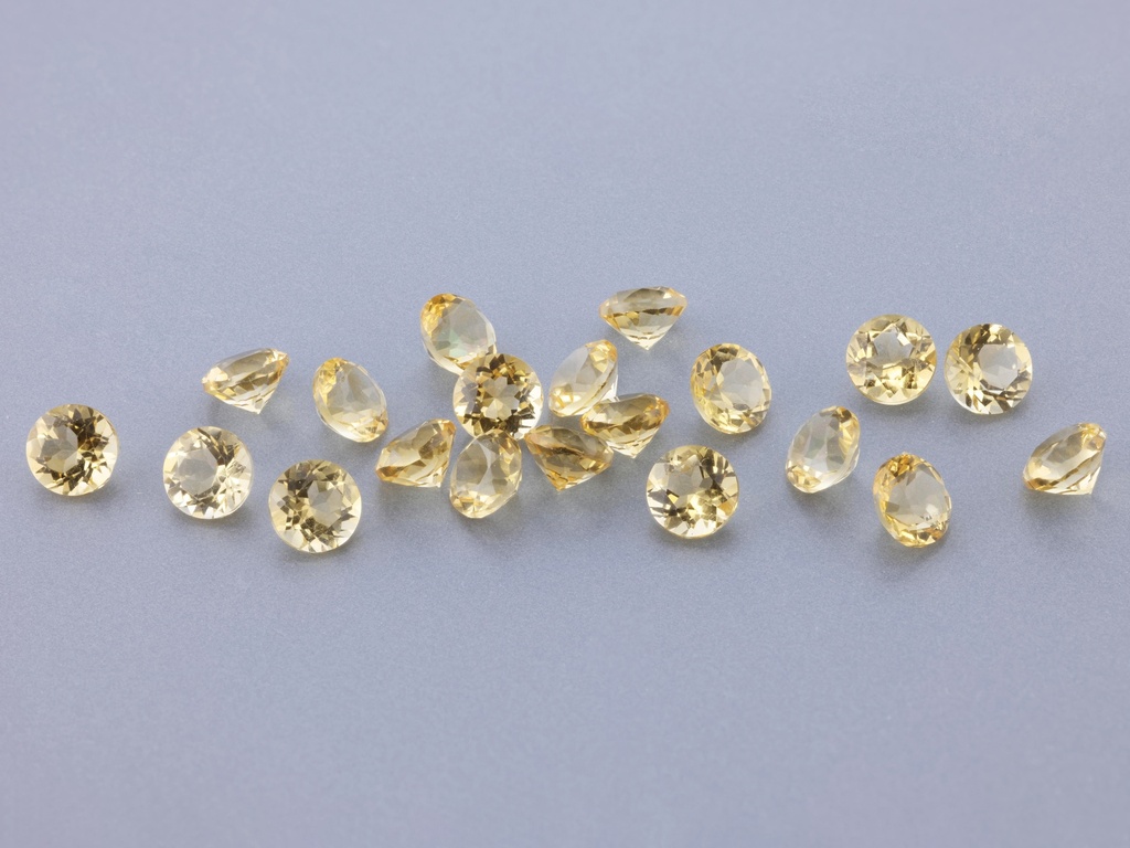 [QCRB0400S] Citrine 4.00mm Round Diamond Cut