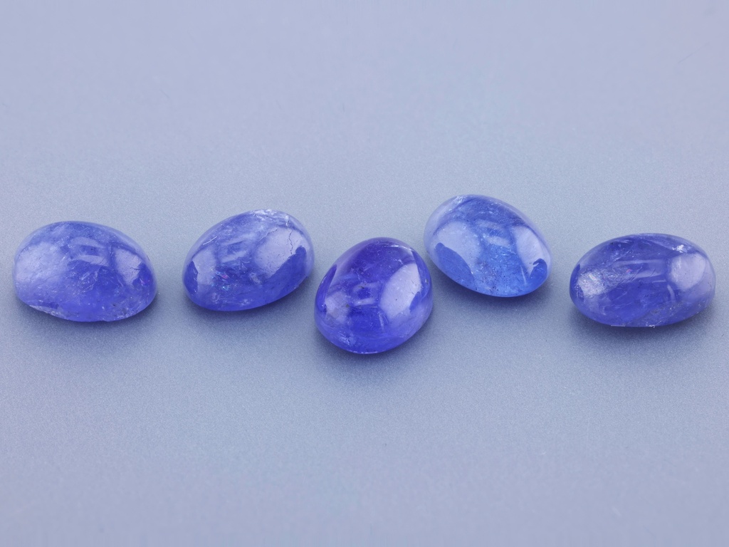 [TZVC0705] Tanzanite 7x5mm Oval Cabochon