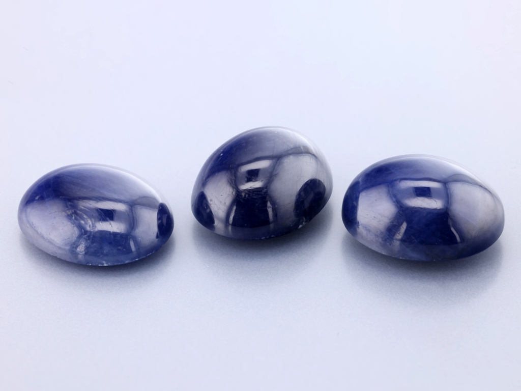 [SAVC1210] Australian Sapphire 12x10mm Oval Cabochon