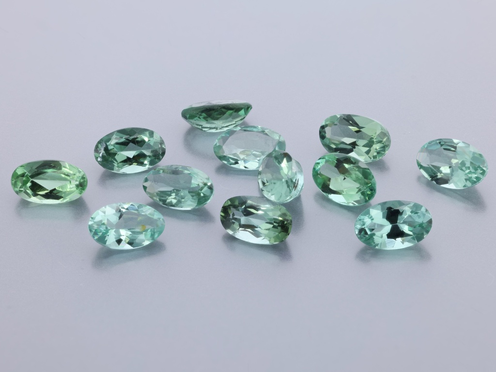 [UMVB0503L] Blue Green Tourmaline 5x3mm Oval Light to Mid