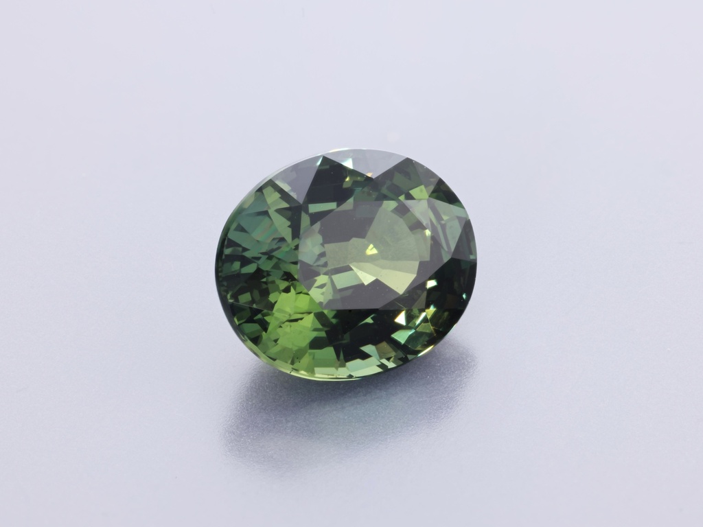 [SMVB0706X4] Parti Sapphire 7.52x6.22mm Oval