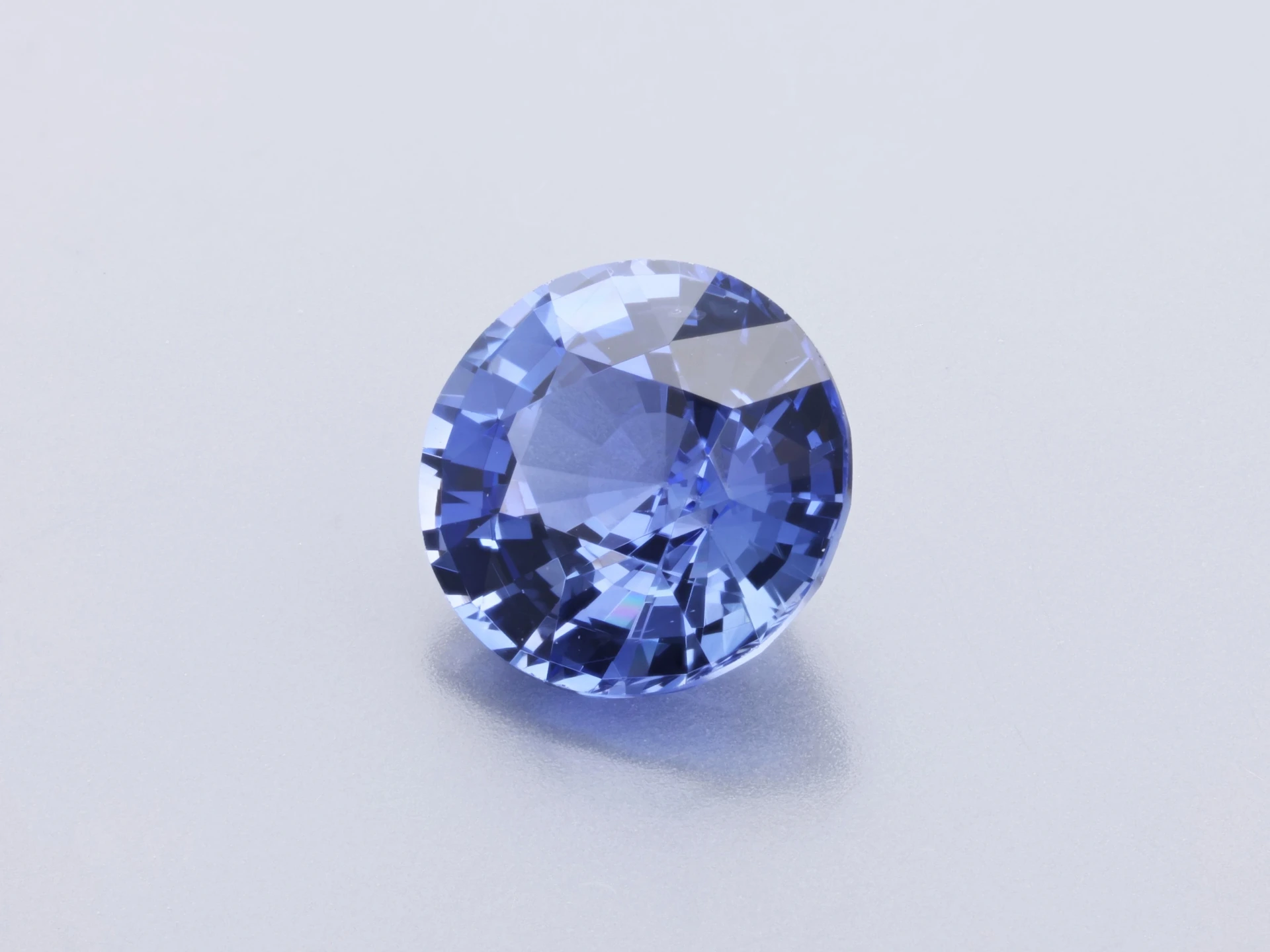 [SCRB0600X17] Ceylon Sapphire 6.00mm Round Light Blue