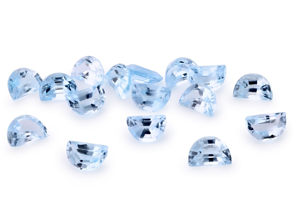 [TKZS0604] Topaz 6x4mm Half Moon Blue