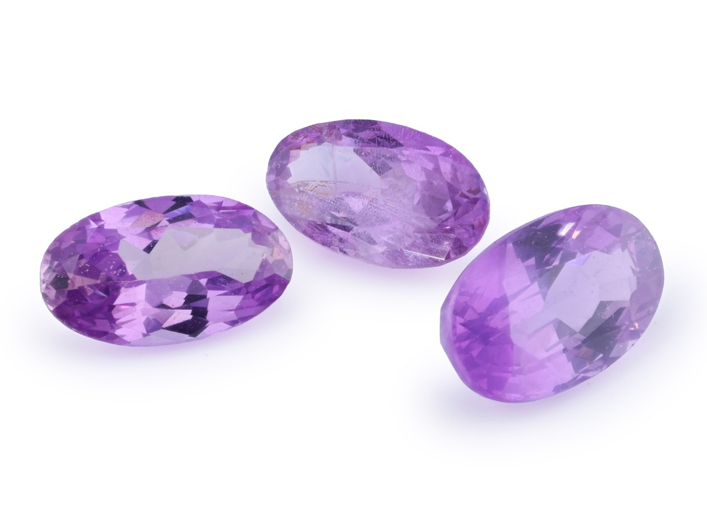 [SUVB0503] Purple Sapphire 5x3mm +/- Oval Mid