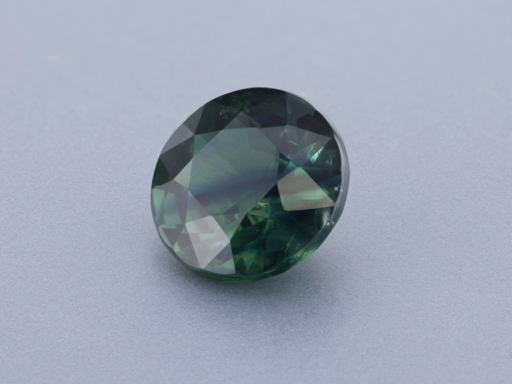 [SMRB0600X23] Madagascan Parti Sapphire 5.9x5.8mm Round