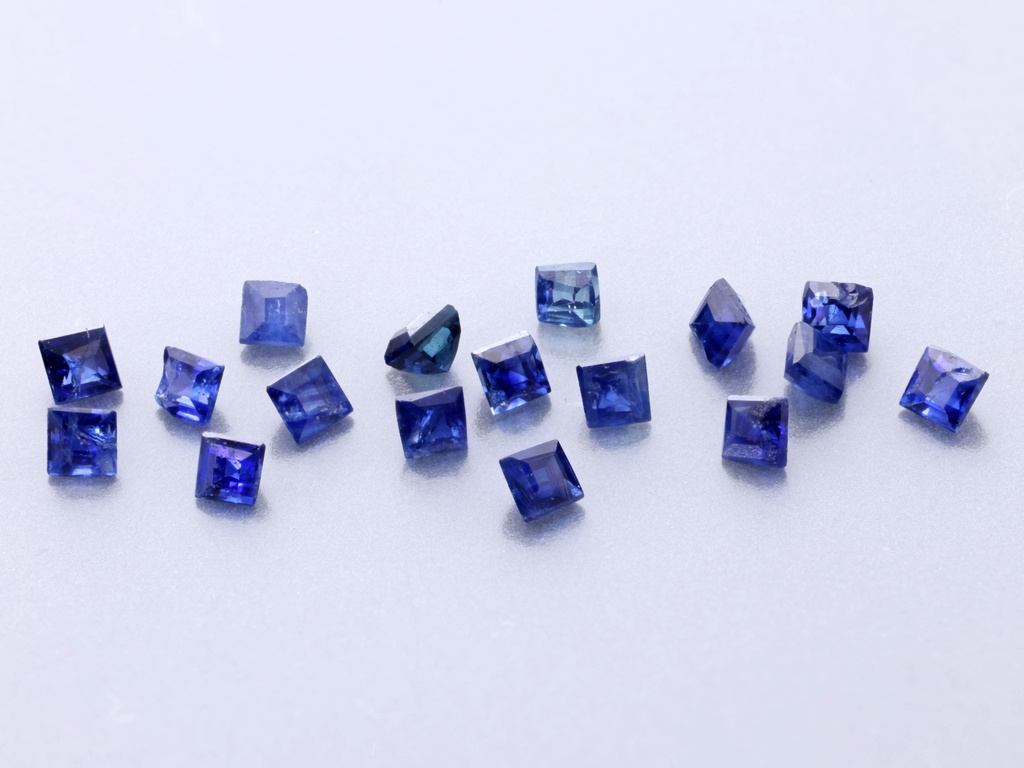 [SAQS0100] Australian Sapphire 1.00mm Carre Cut Mid to Dark