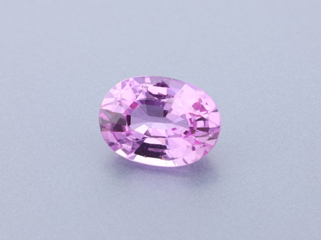 [SPVB0705X9] Pink Sapphire 7.1x5.1mm Oval Mid