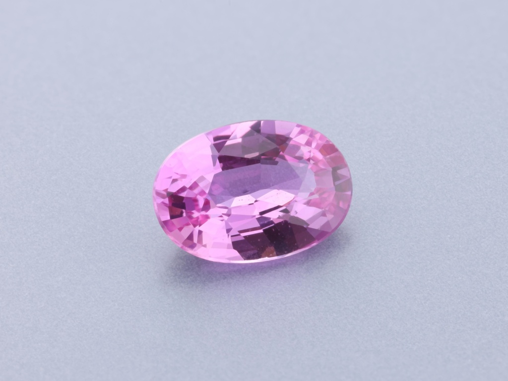 [SPVB0705X12] Pink Sapphire 7 x4.9mm Oval Mid
