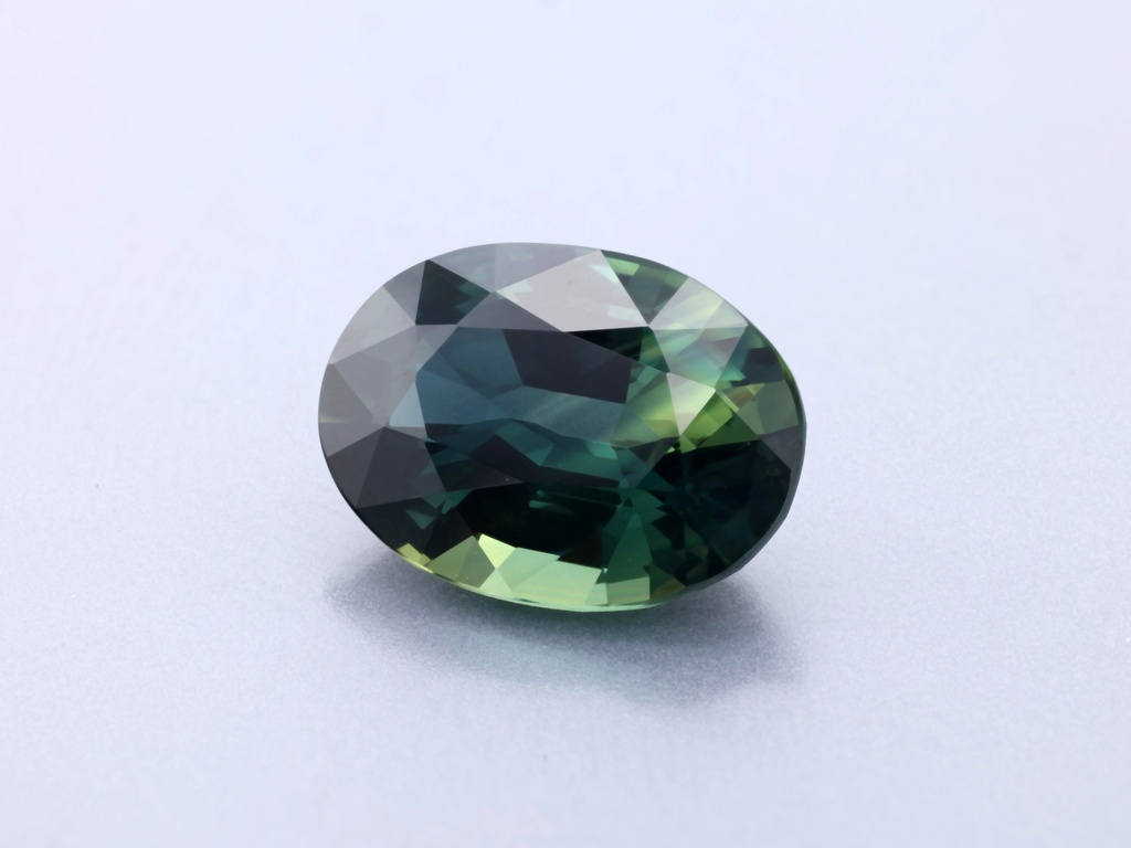 [SMVB0806X5] Parti Sapphire 8.06 x 5.96 x 3.65mm Oval