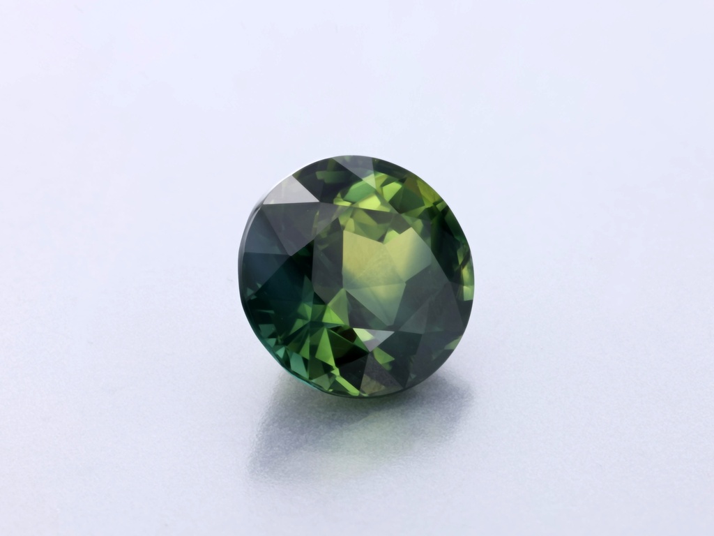 [SMRB0600X33] Parti Sapphire 5.90 x 5.85 x 4.00mm Round