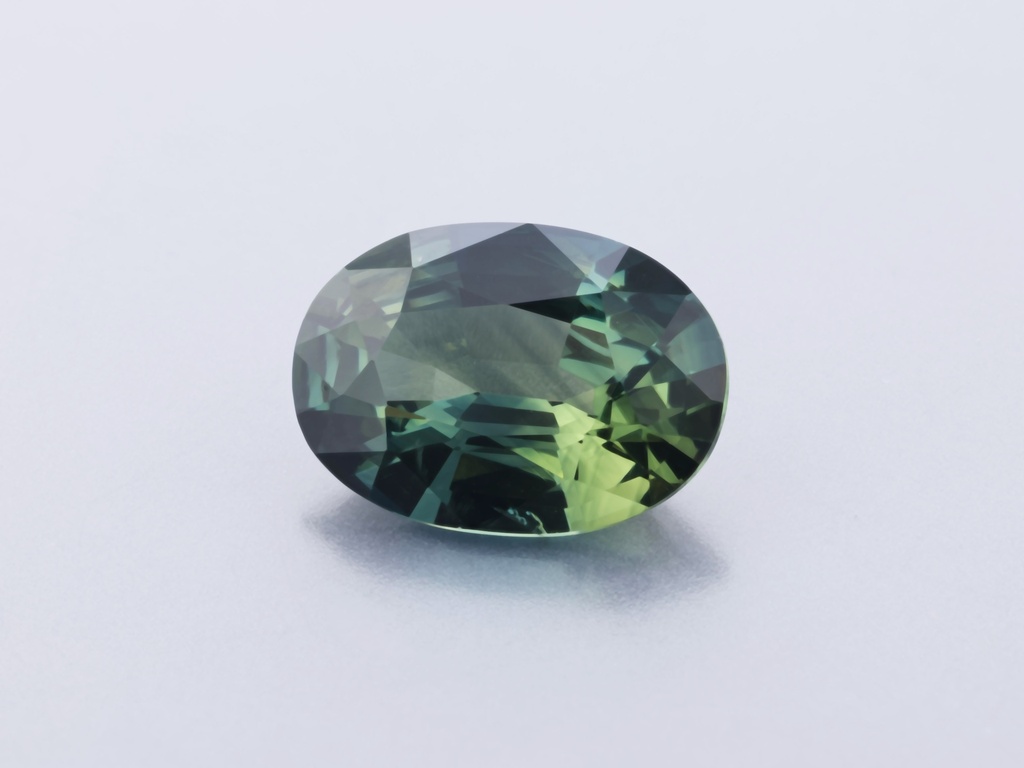 [SMVB0705X35] Parti Sapphire 7.03 x 5.10 x 3.95mm Oval