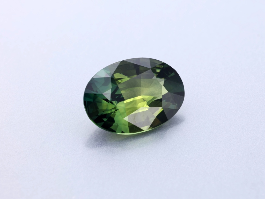 [SMVB0705X44] Parti Sapphire 7.11 x 5.10 x 2.95mm Oval