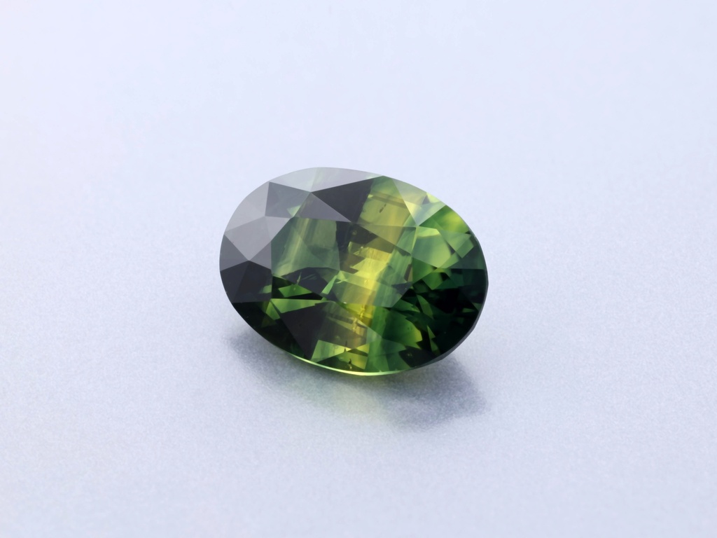 [SMVB0705X46] Parti Sapphire 7.04 x 5.00 x 3.20mm Oval