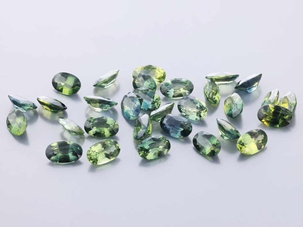 [SMVB0503] Parti Sapphire 5x3mm Oval