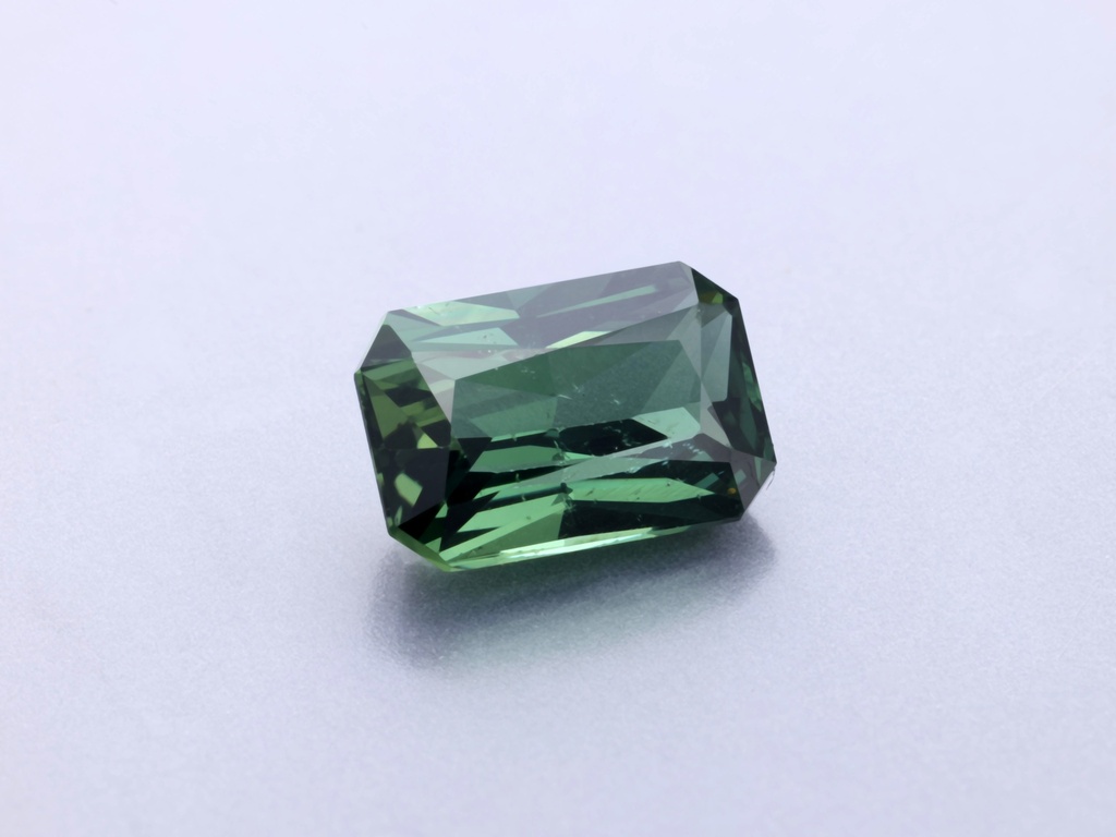 [SMOS0705X16] Parti Sapphire 6.70 x 4.07 x 3.39mm Emerald Cut