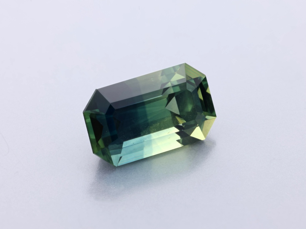 [SMOS0806X5] Parti Sapphire 7.57 x 4.55 x 3.85mm Emerald Cut