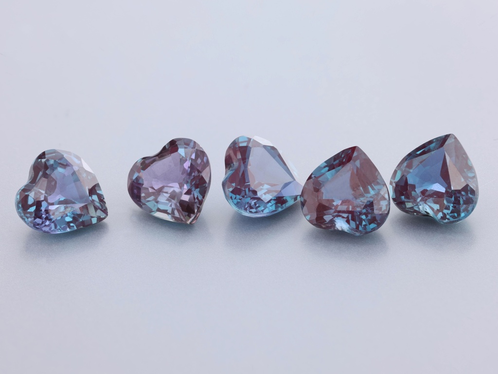 [AXCH-06] Synthetic Alexandrite 6.00mm Heart Shape