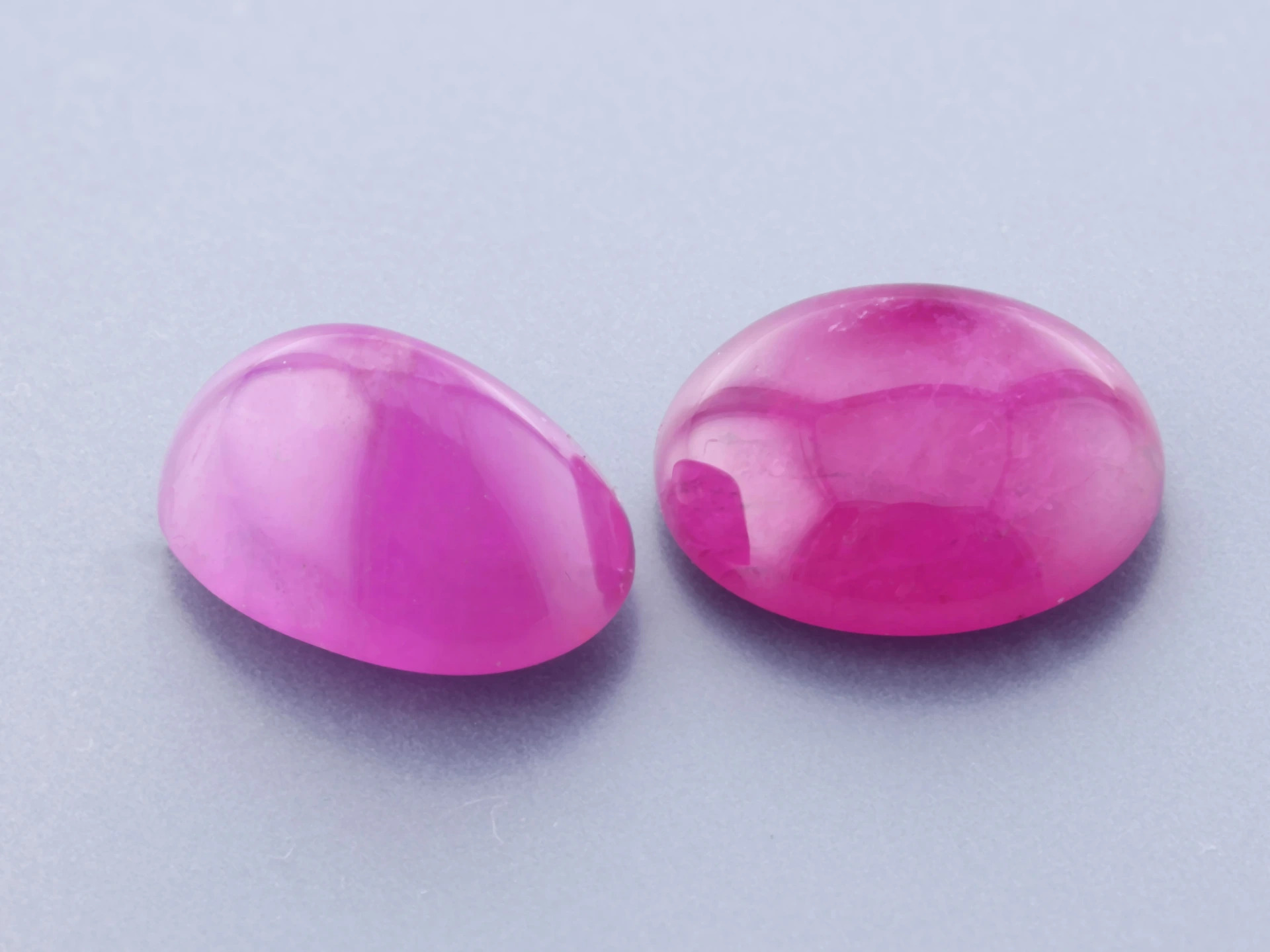 Burmese Ruby 8x6mm +/- Oval Cabochon