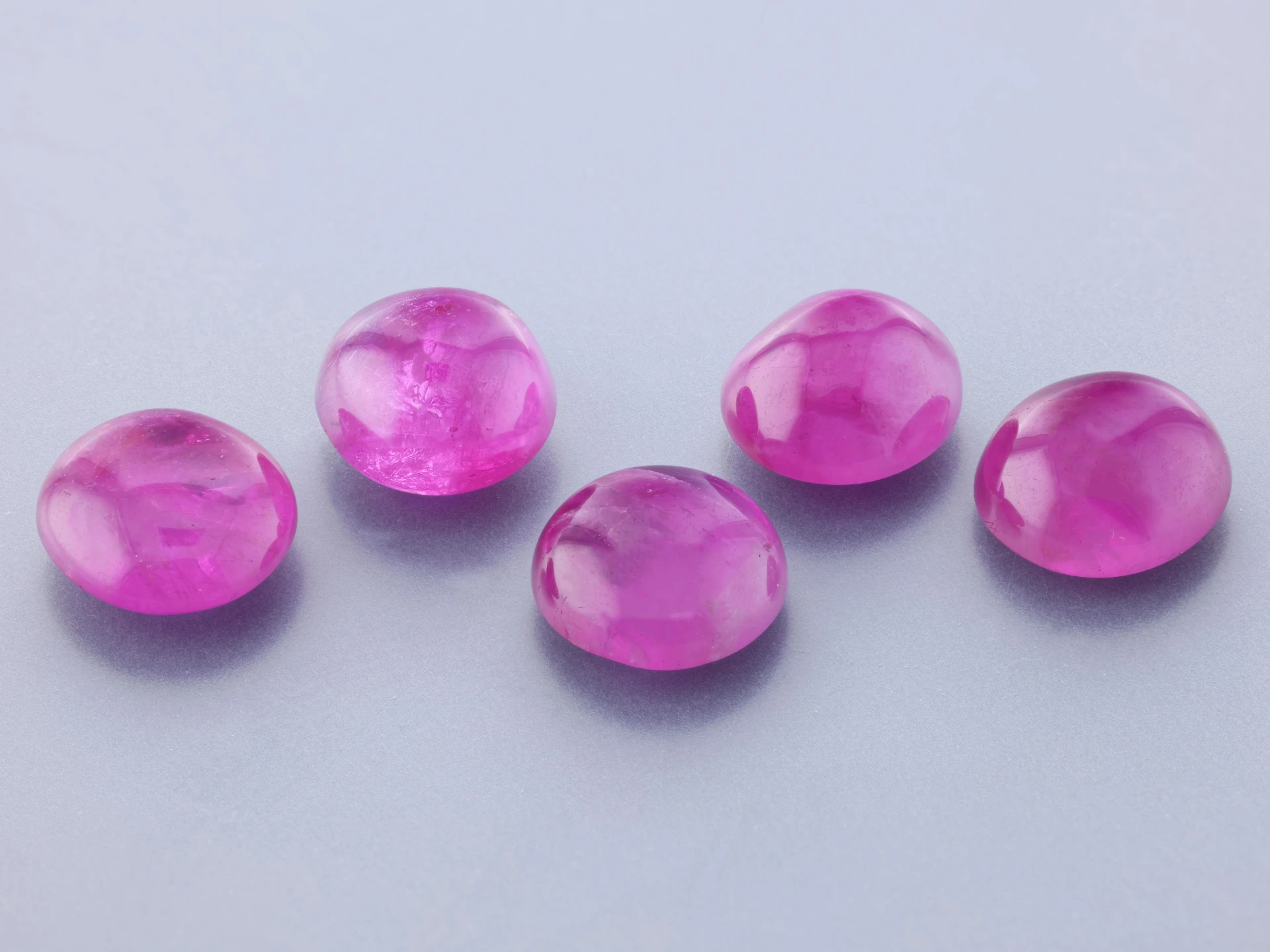 Burmese Ruby 6.00mm +/- Round Cabochon