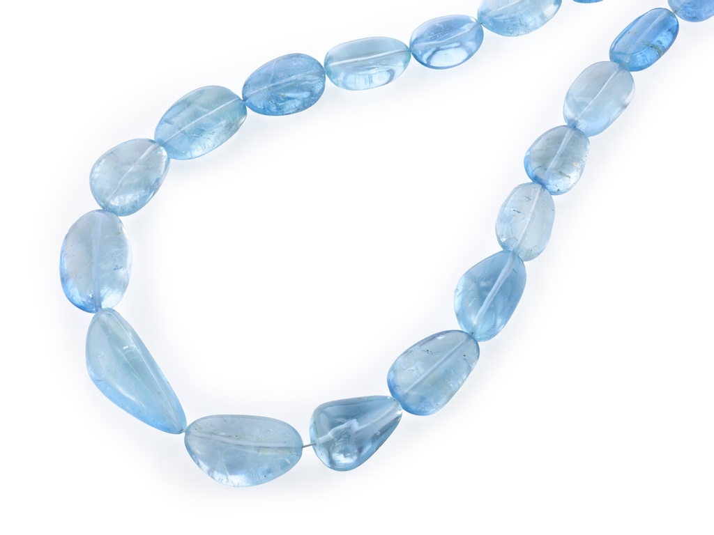 [BEADX3181] Aquamarine 12x7mm-25x12mm Pebble Strand