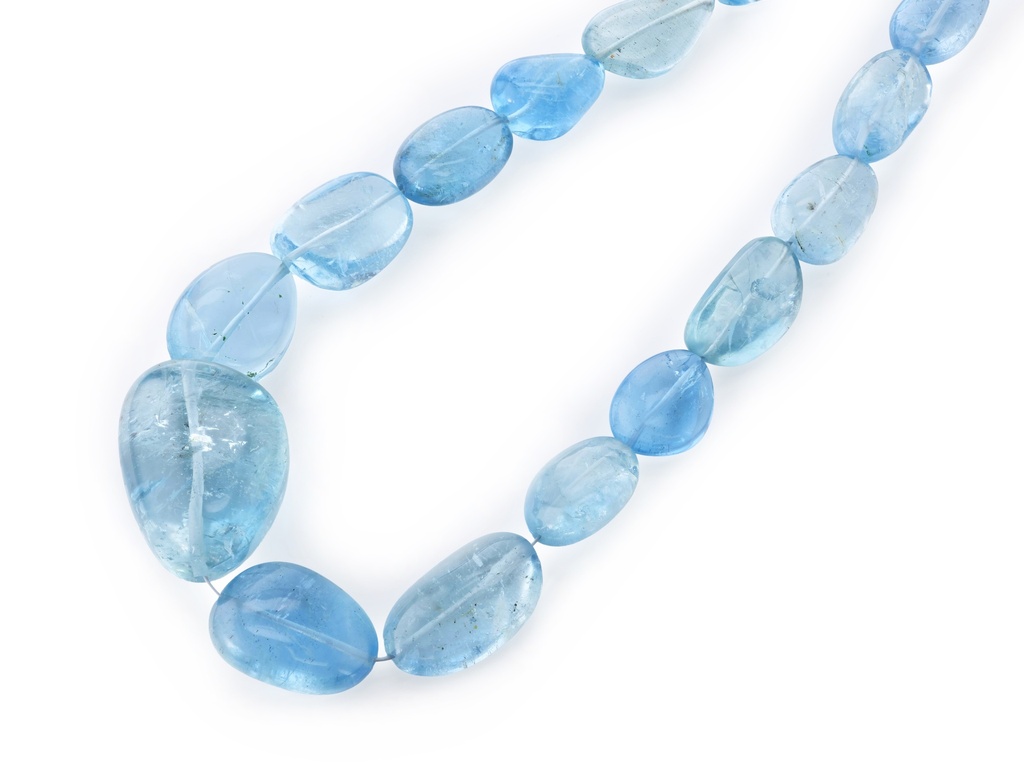 [BEADX3182] Aquamarine 10x8mm-25x18mm Pebble Strand