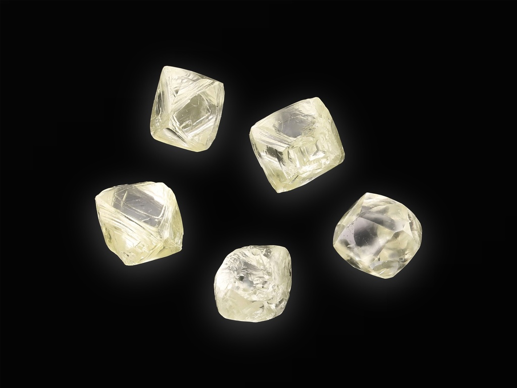 [DMFX0250X35] Diamond Crystals 2.5-3mm +/- set of 5