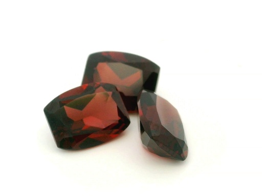 [GABA-1008] Almandine Garnet 10x8mm Barrel