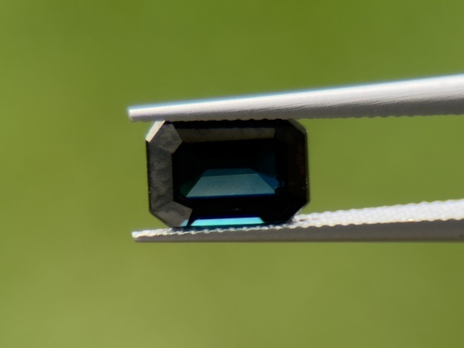 [SAX3595] Australian Sapphire 7x5mm Emerald Cut Dark Blue