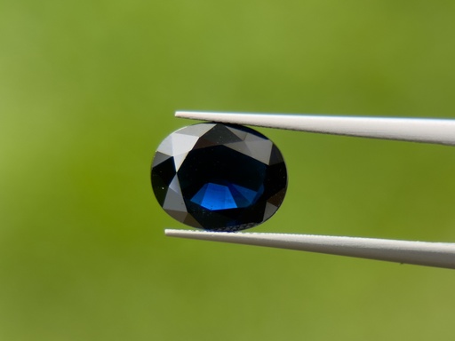 [SAX3641] Australian Sapphire 8.9x6.8mm Oval Dark Blue