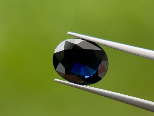 [SAX3643] Australian Sapphire 8.9x7.2mm Oval Dark Blue