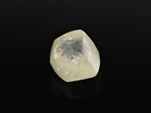[DIAX3301] Diamond Crystal 2.5-3.25mm +/-