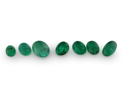 [EJ10036] Emerald 4x3mm +/- Oval Cabochon